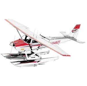 METAL EARTH 3D puzzle Cessna 182 Hydroplán; 122567